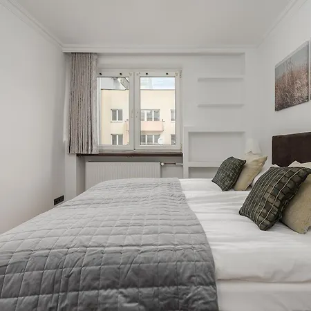 Shortstaypoland Sienna B194 *